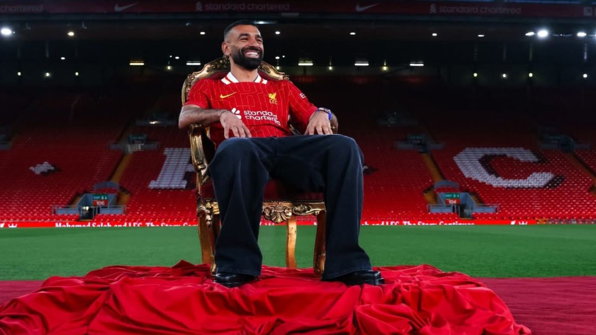 كم يحصل محمد صلاح مع ليفربول في كل ساعة؟