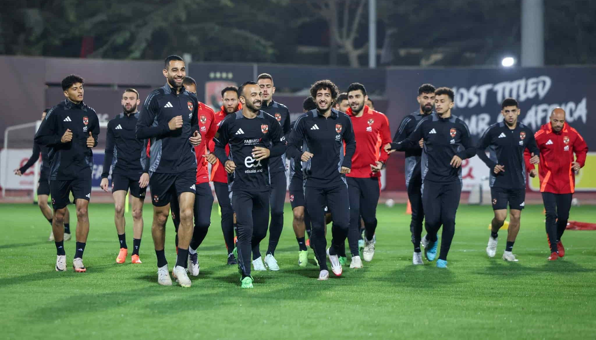 إصابة نجم الأهلي المعار في الدوري القطري ستغيبه عن الملاعب لمدة شهرين