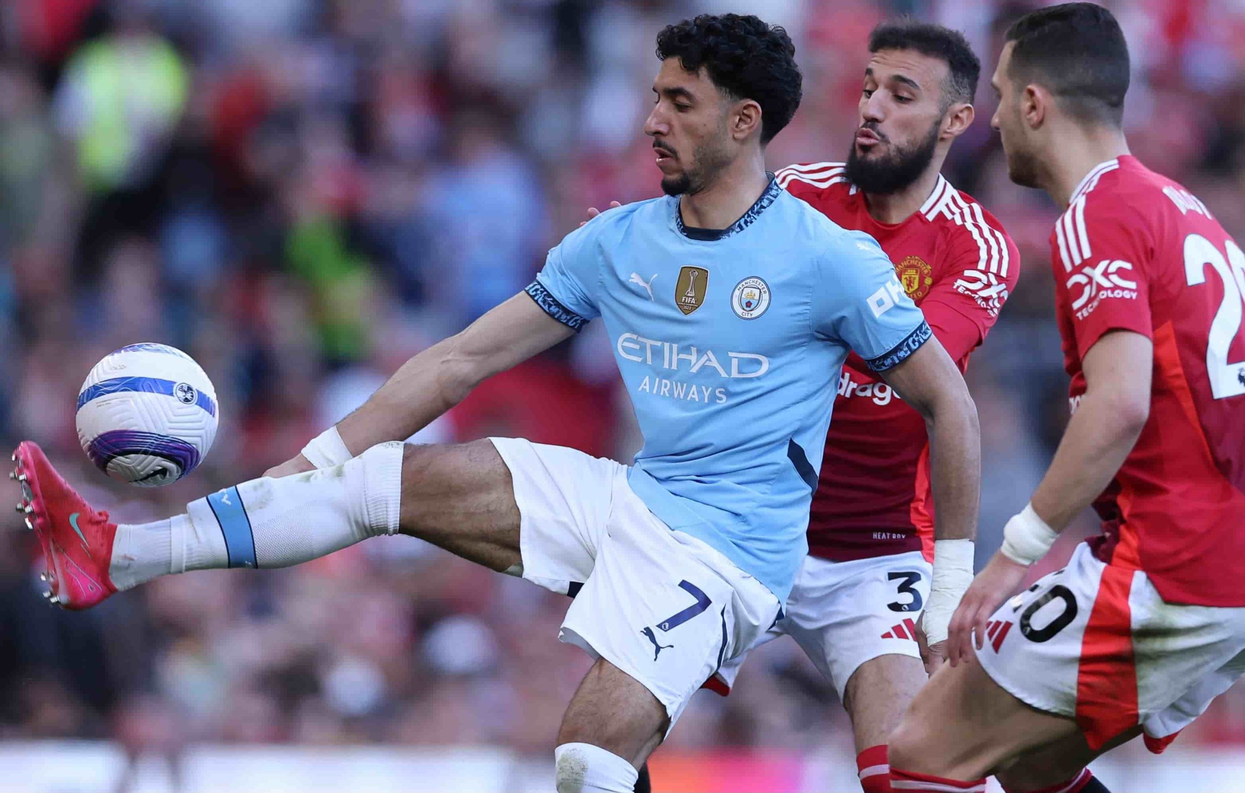 مانشستر سيتي يتعادل أمام مانشستر يونايتد في الدوري الإنجليزي