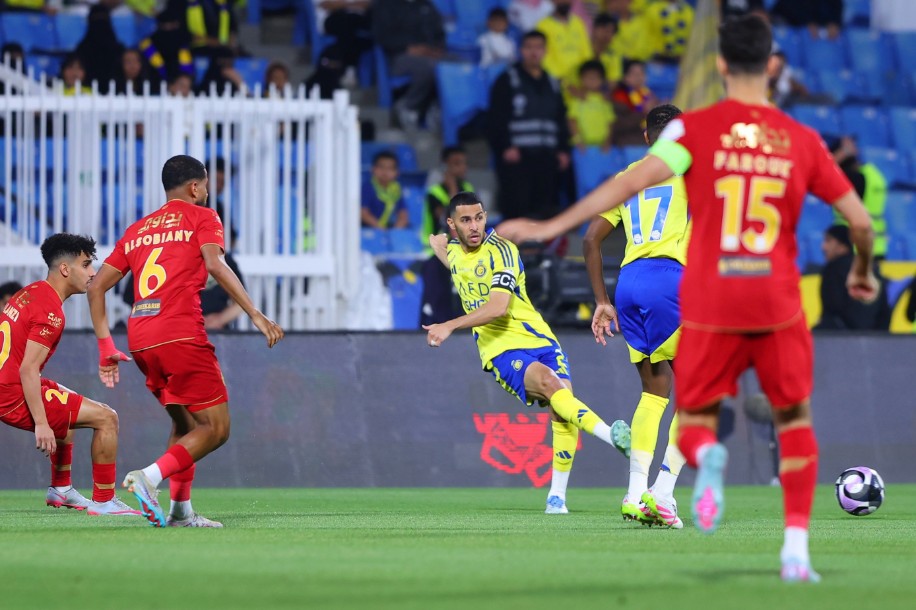 النصر السعودي يفوز علي ضمك بصعوبة في الدوري السعودي