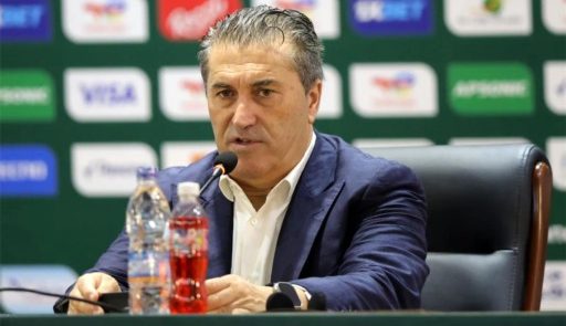 بيسيرو يكشف عن مفاجأة بشأن مشاركة زيزو مع الزمالك