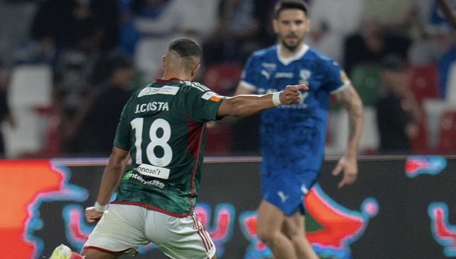 الهلال يفوز علي الخليج بثلاثية نظيفة في الدوري السعودي