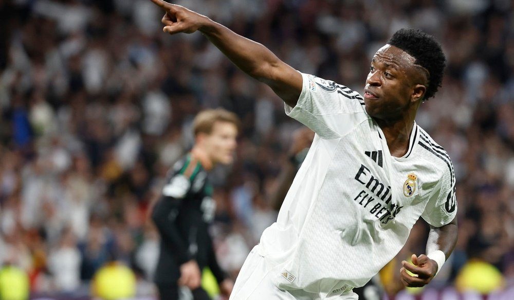 الكشف عن تفاصيل عقد فينيسيوس الجديد مع ريال مدريد
