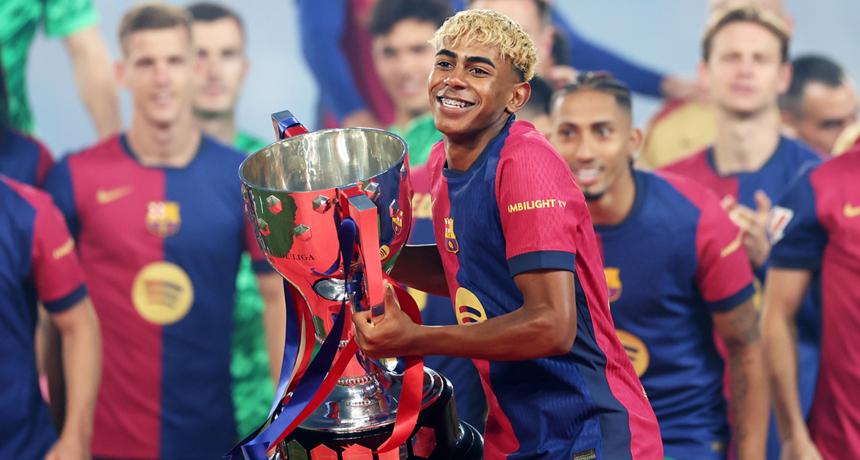 برشلونة ينفي طلب لامين يامال بأن يكون الأعلى أجراً في الفريق