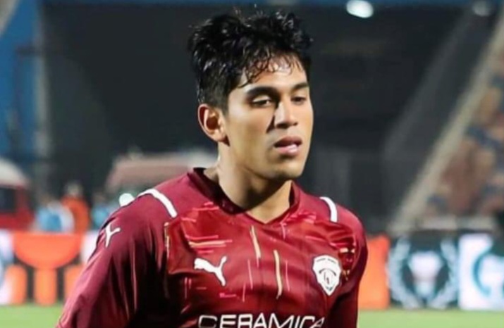 الأهلي ينجح في حسم صفقة محمد شكري لمدة أربع سنوات